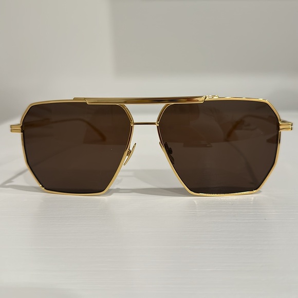 Bottega Veneta Trapezoid Sunglasses - Picture 2 of 6